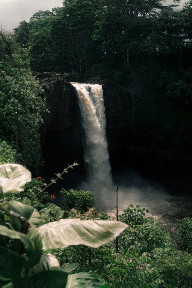 hawaii hana waterfall