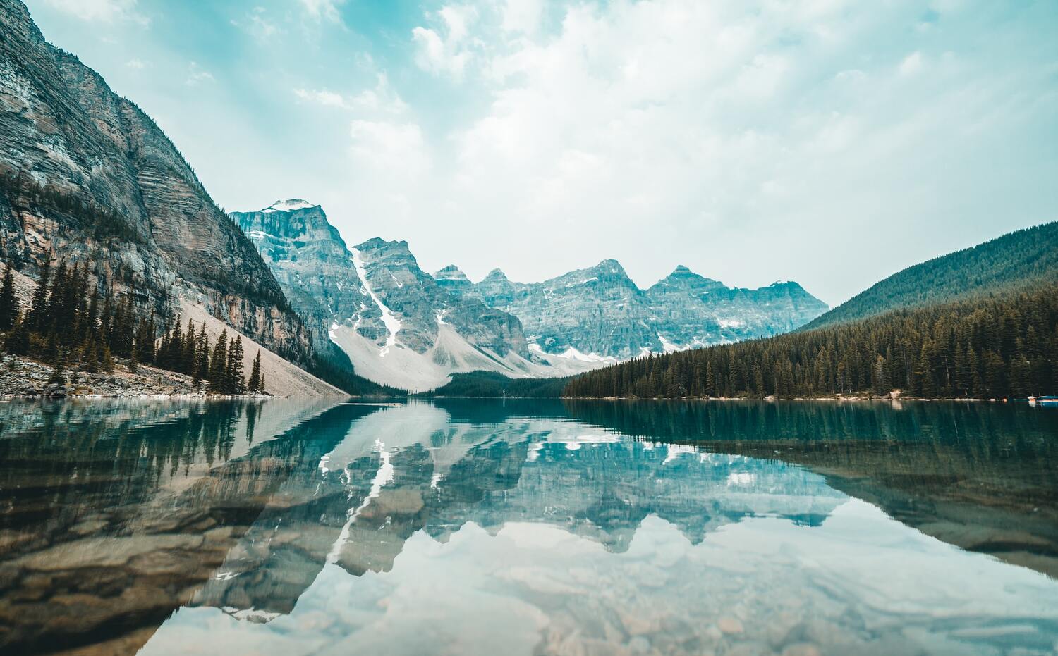 moraine lake canada