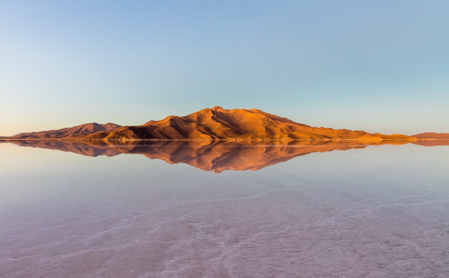 salar de uyuni bolivia