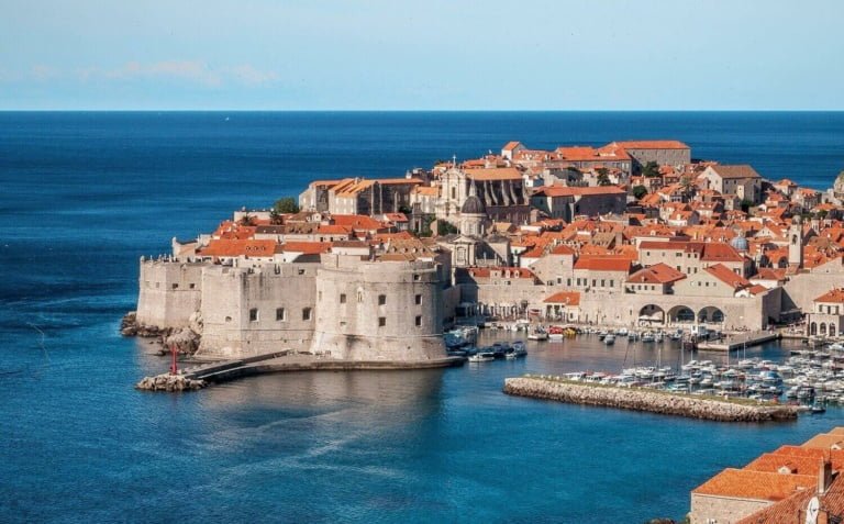 old city walls dubrovnik